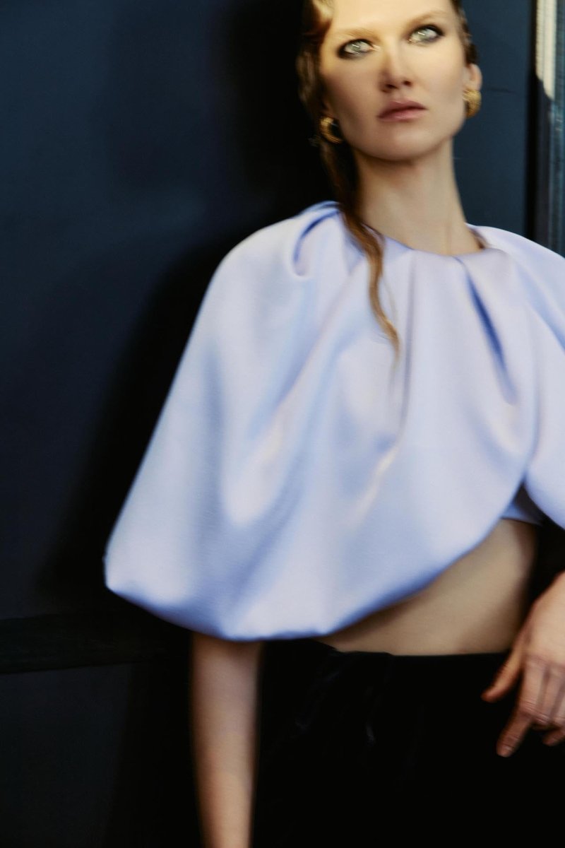 Draped cropped satin top – Rasario