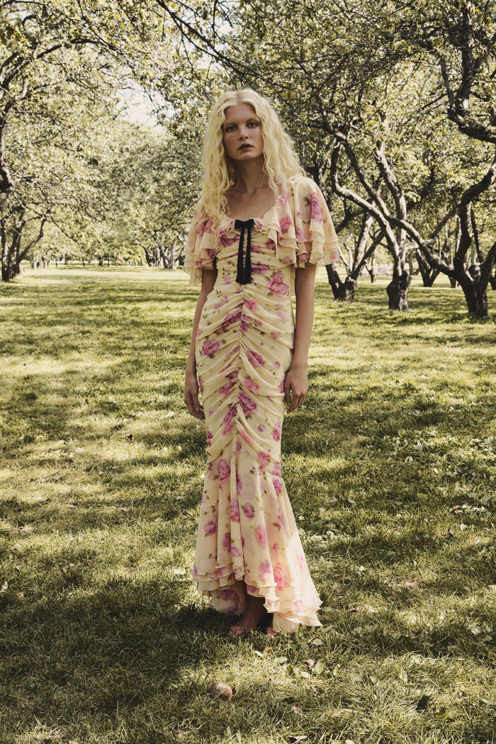 Printed chiffon maxi dress with a velvet bow – Rasario