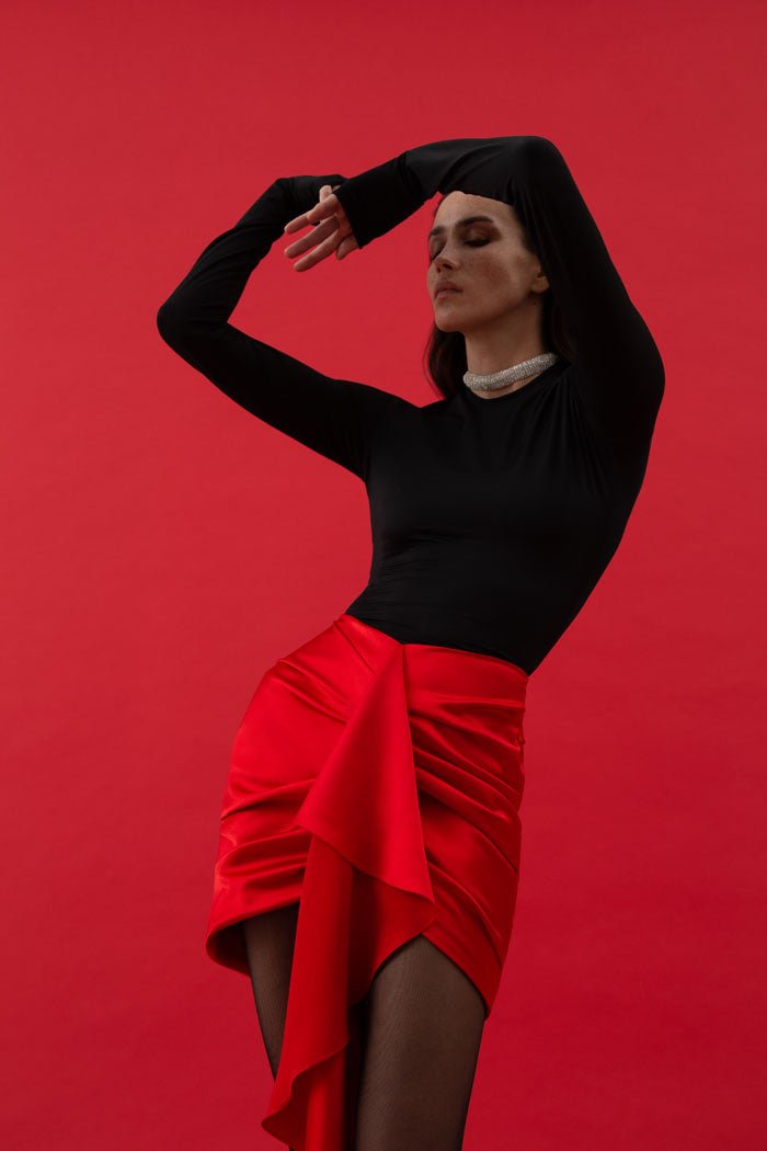 Draped satin and biflex mini dress with a train – Rasario
