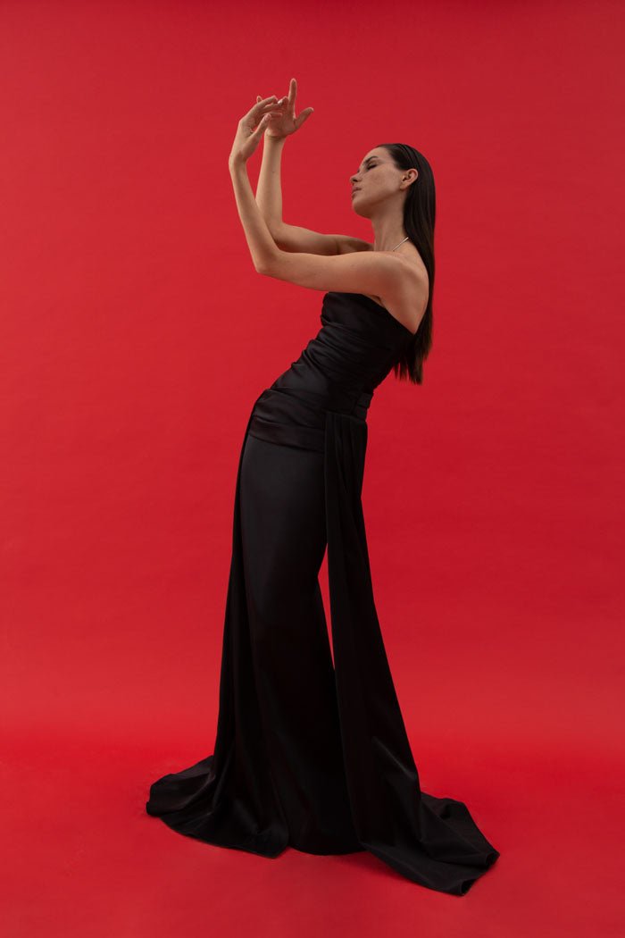 Draped satin maxi dress with a train – Rasario