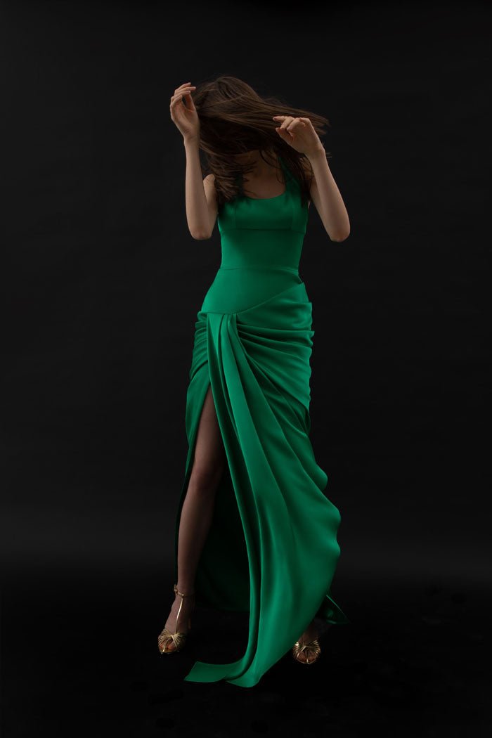 Satin maxi dress with a train – Rasario