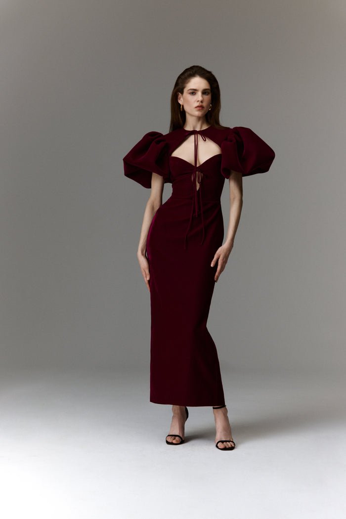 Velvet long midi dress with a cutout and voluminous sleeves – Rasario
