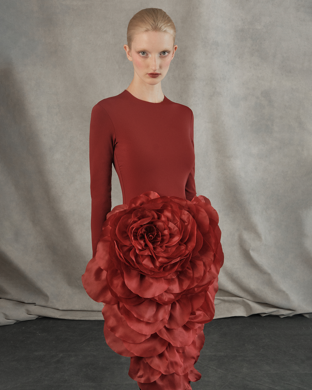 Knit midi dress with a silk organza flower