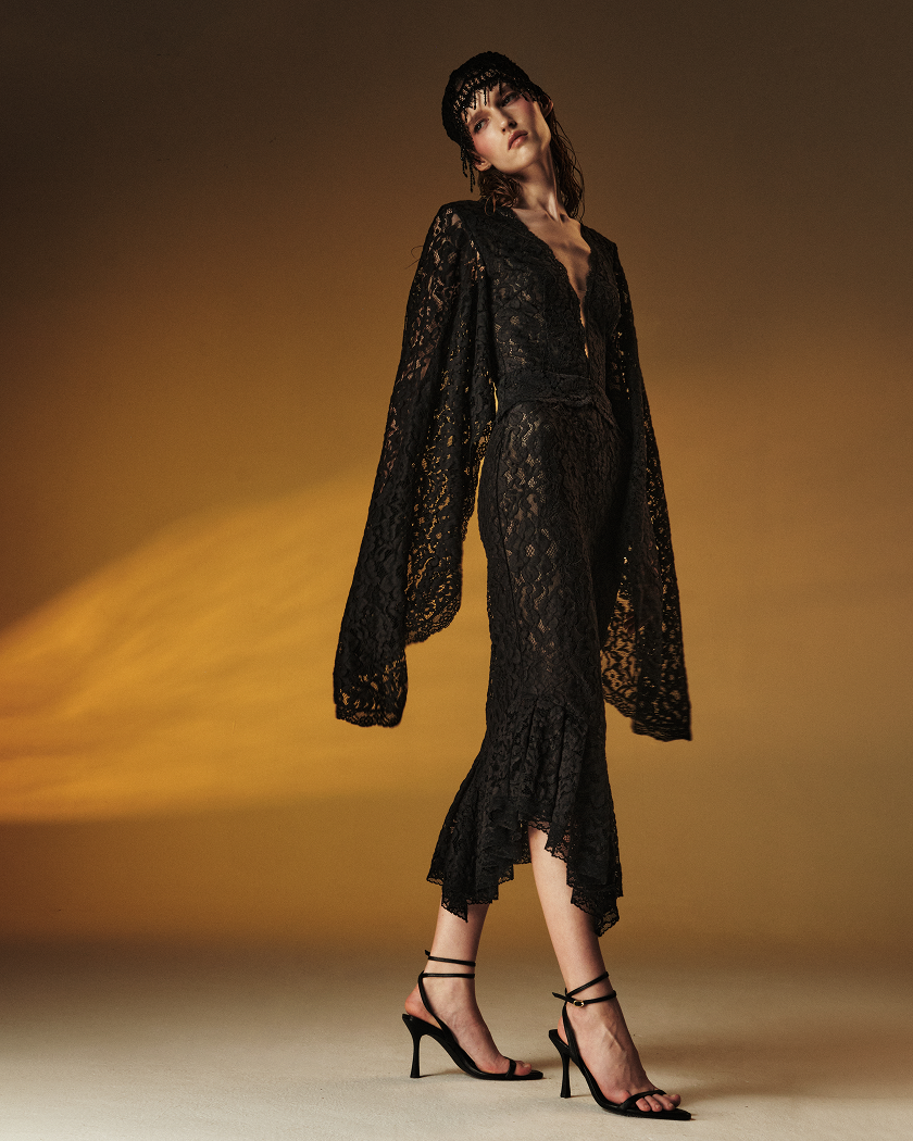 Lace midi dress