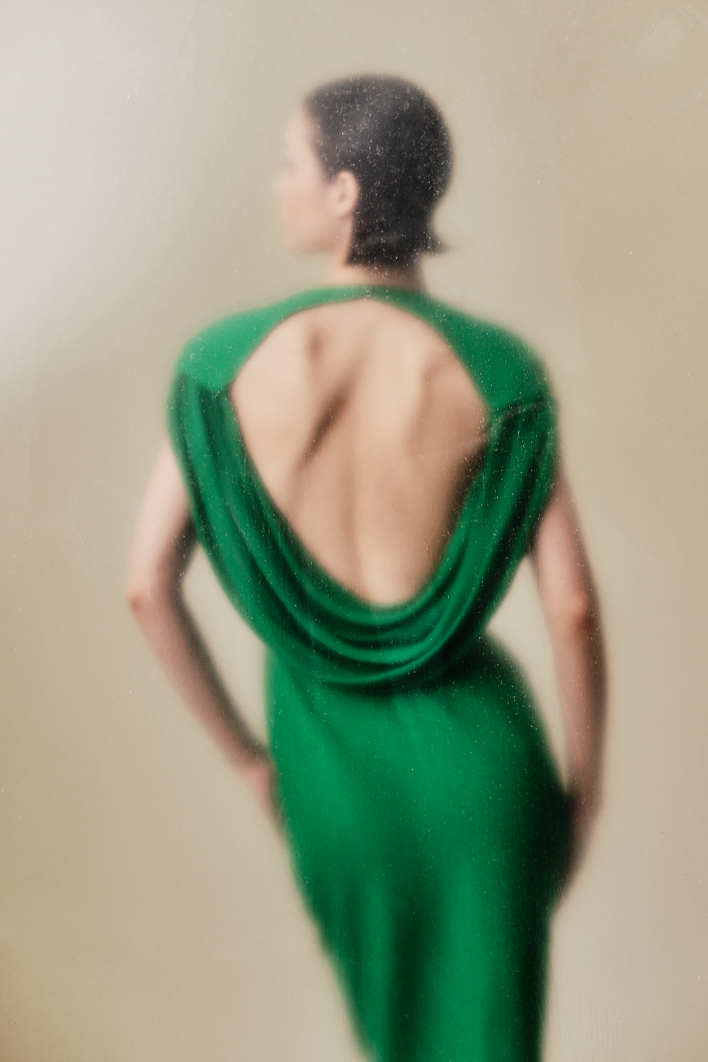 Viscose and silk midi dress with cowl back – Rasario