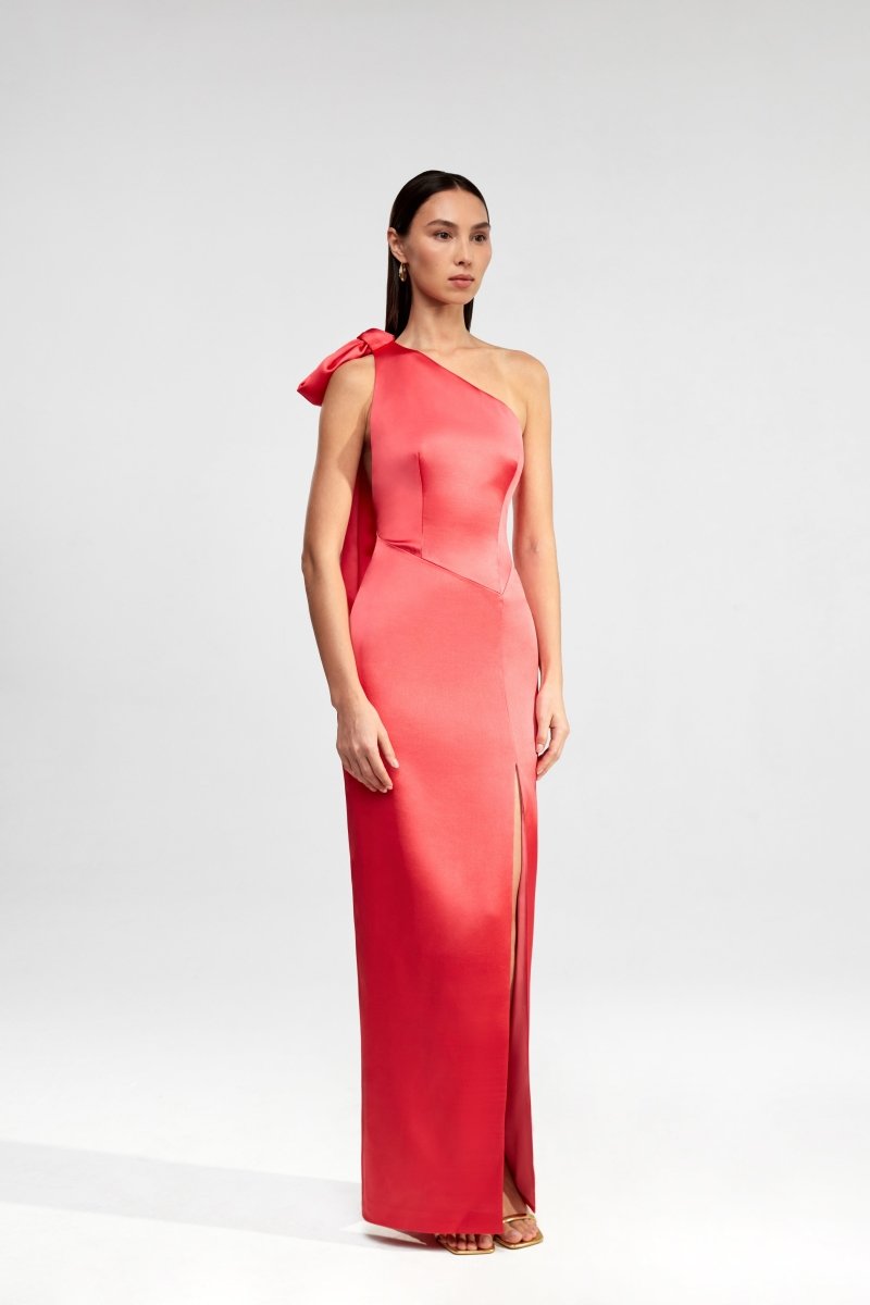 Assymetric satin maxi dress with bow and an open back – Rasario