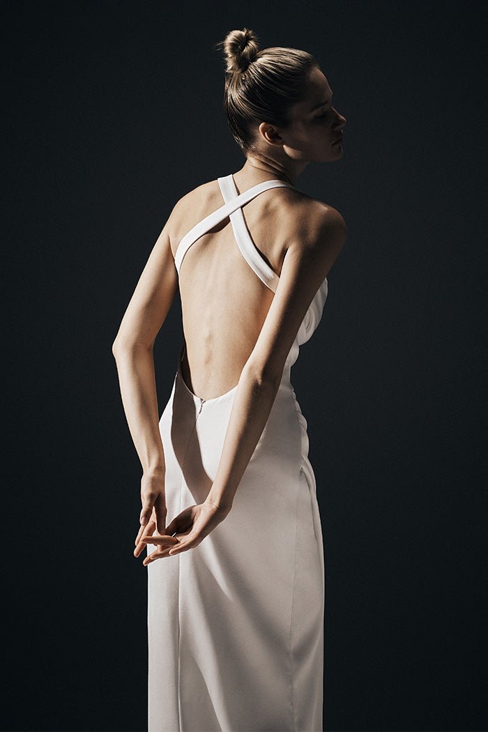 Draped satin maxi dress with an opened back – Rasario