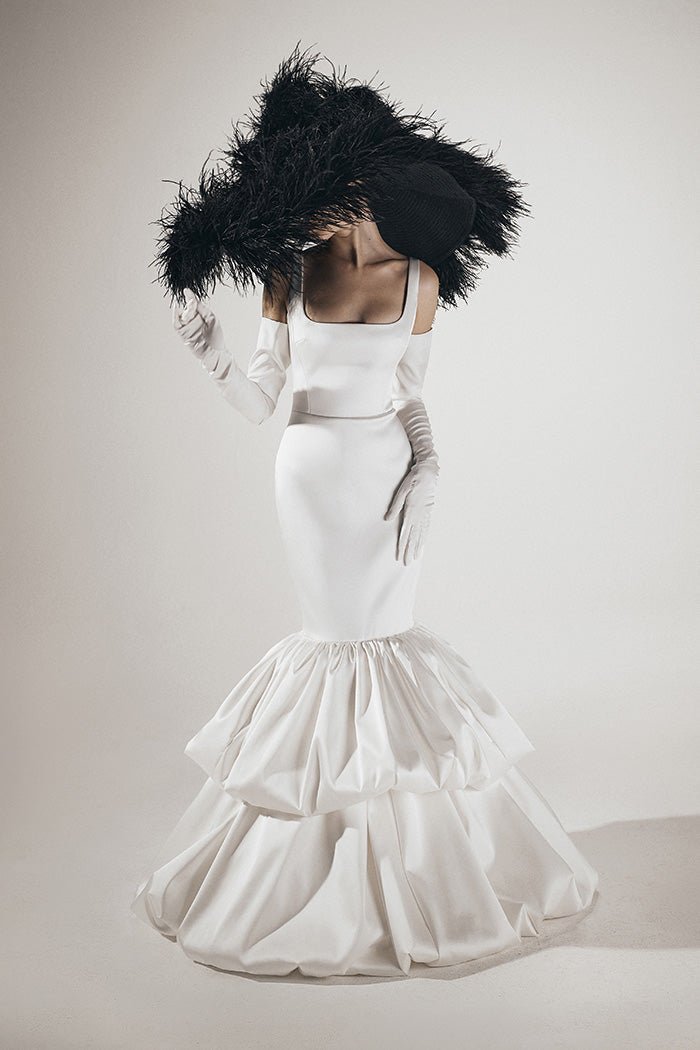 Satin balloon gown with an opened back – Rasario