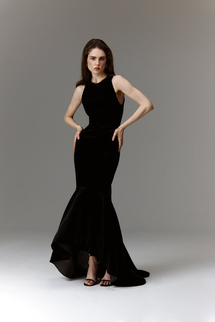 Velvet gown with ruffled skirt – Rasario