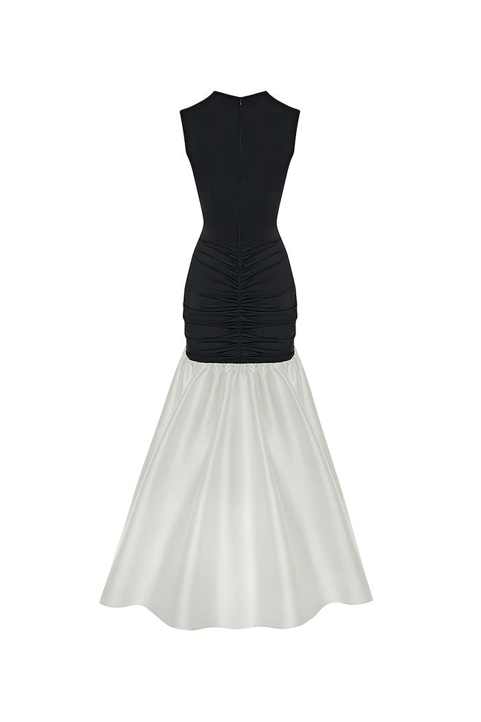 Draped satin and biflex gown with a train 40 (FR) / Black-White Draped satin and biflex gown with a train 40 (FR) / Black-White